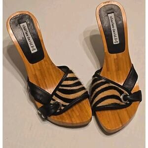 Charles David Metal Stilleto, Wood, And Tiger Print Designer Sandals 7.5